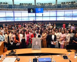 Dia da Mulher Advogada: CLDF destaca pioneirismo e luta por igualdade na advocacia em solenidade
