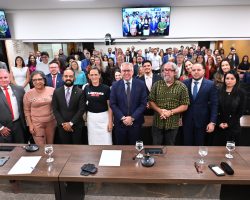 Em reunião pública, OAB/DF e Comissão do CFOAB defendem união institucional contra o Lawfare
