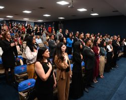Compromisso com a Justiça: OAB/DF celebra entrega de carteiras a nova geração da advocacia