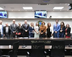 OAB/DF debate nova lei ambiental e gestão de resíduos em encontro regional