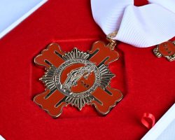 Em noite de representatividade e emoção, OAB/DF entrega Medalha Myrthes para cinco mulheres do meio jurídico