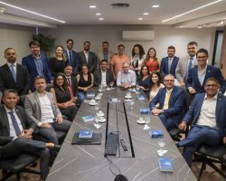 OAB/DF faz visita ao Conselho Federal para prestigiar Délio Lins e Silva Jr. na Presidência